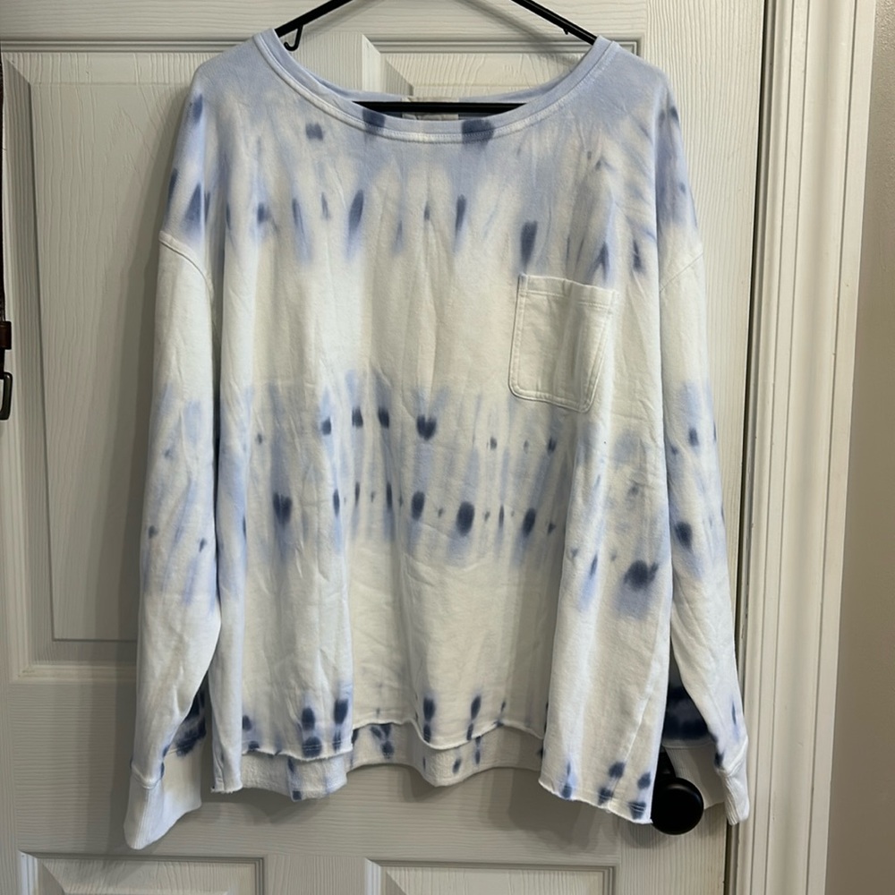 NWT Universal Thread 1X Crew Neck Sweater